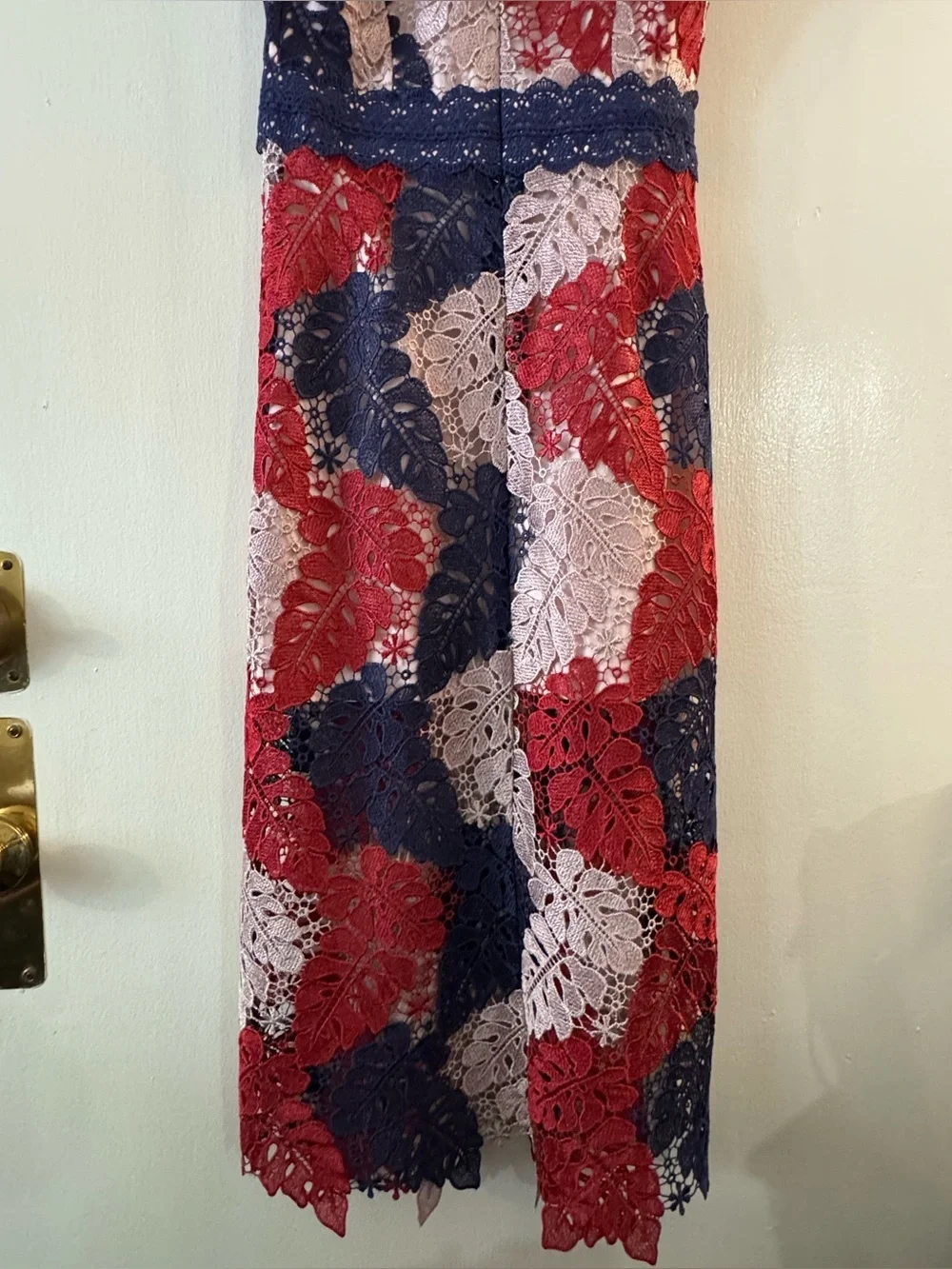 $187 ADELYN RAE Adeline Palm Lace Midi Dress In Navy/Wine/Blush Size 4